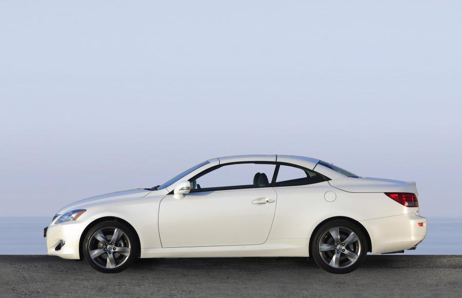  Lexus IS250C 2008 года  (фото 51 из 113)